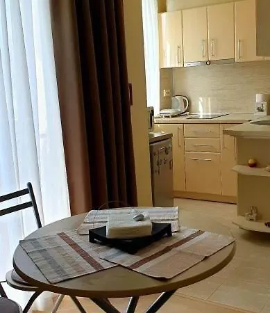 Apartmán студио в комплекс нестинарка Carevo