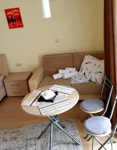 Apartmán студио в комплекс нестинарка